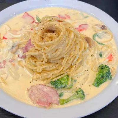 손씨아조씨 크림파스타 미슐랭  맛집인정